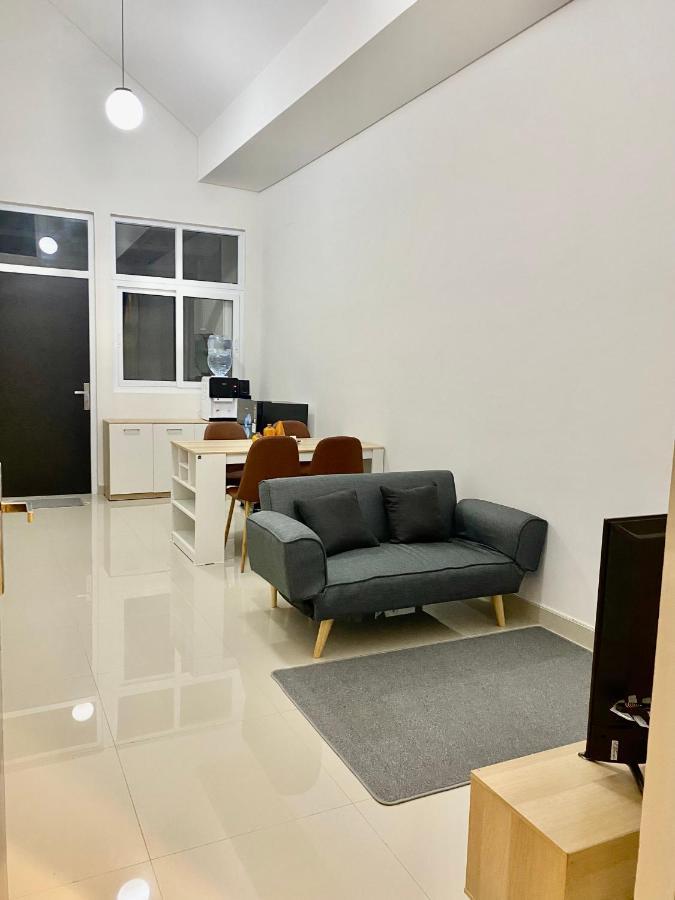Villa Ku Villa Mu Semarang Luaran gambar