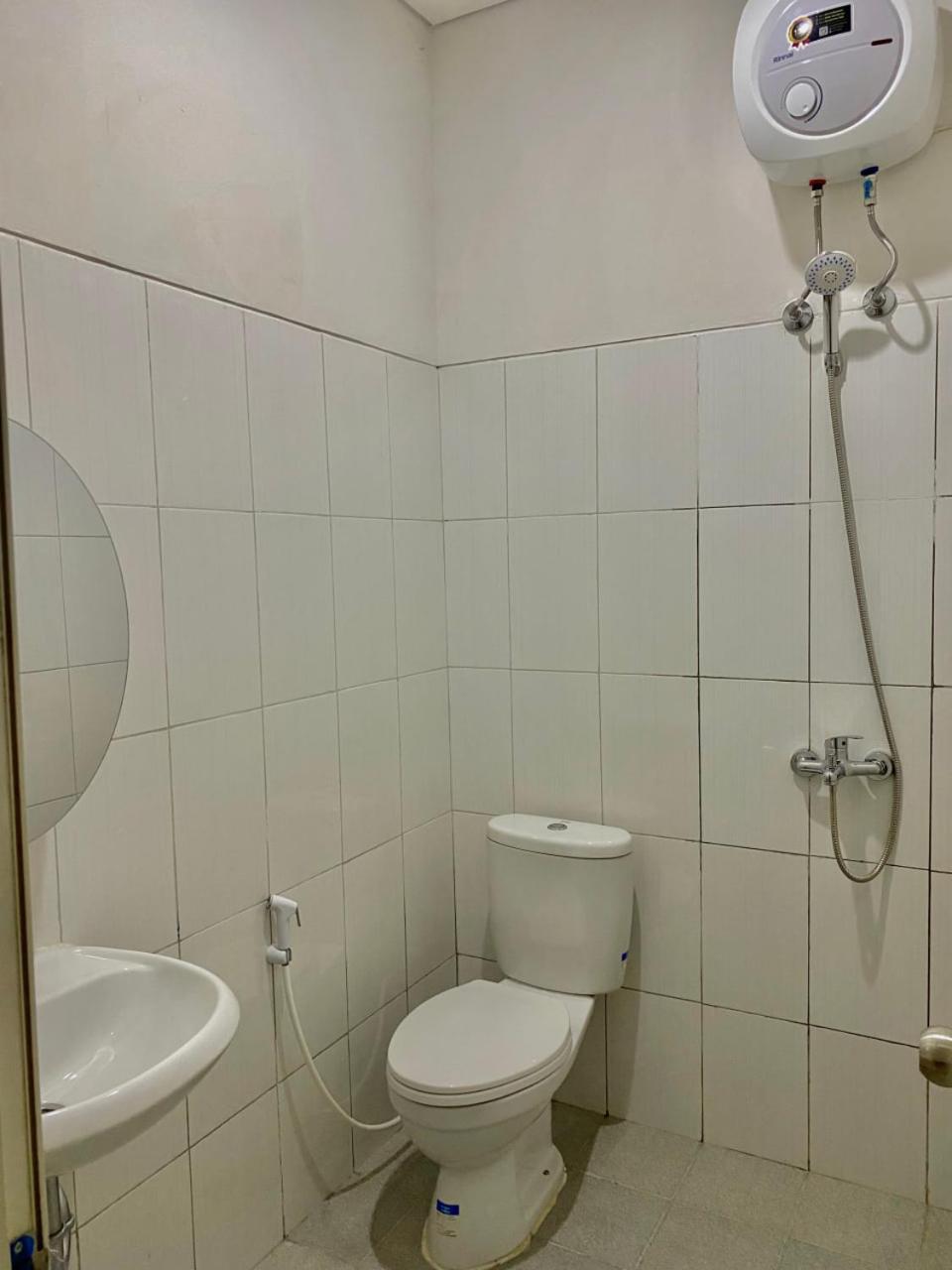 Villa Ku Villa Mu Semarang Luaran gambar